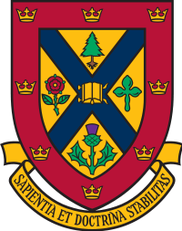 女王大学