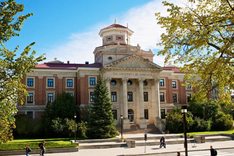 曼尼托巴大学