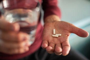 研究发现：常用抗生素存在致命药物反应的小但严重的风险