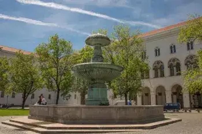 慕尼黑大学在全球排名(2024QS世界大学排名)