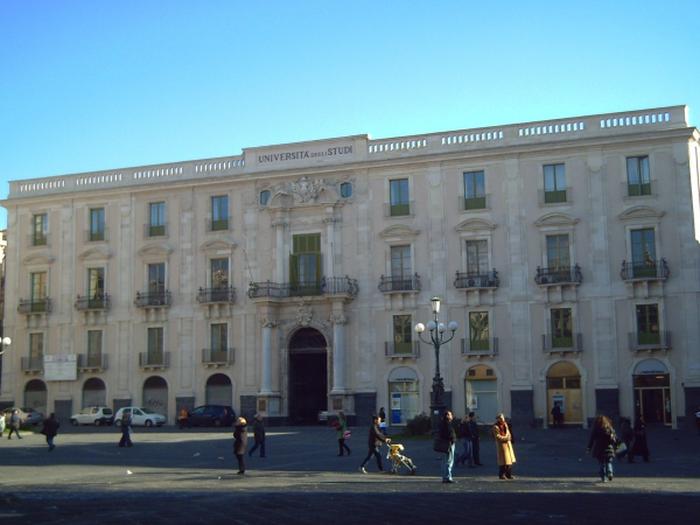 卡塔尼亚大学世界大学排名多少名