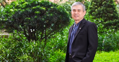 生物启发的液体流动控制机制，为流体动力学和仿生材料技术带来了启迪性的突破