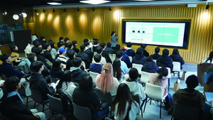 [HYPER]设计学生未来的各种前途支援活动
