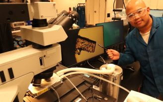 加州大学尔湾分校的科学家发明了一种能给纳米级物体量体温的材料