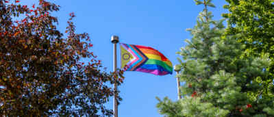 U of G’s LGBTQ2IA+ 支持小组 OUTline 庆祝成立 50 周年